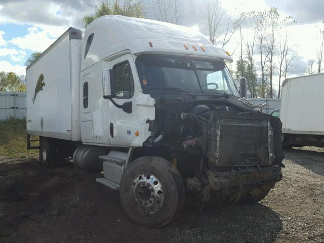 3ALAGGDV4FSGF3346 - 2015 FREIGHTLINER CASCADIA 1 WHITE photo 1