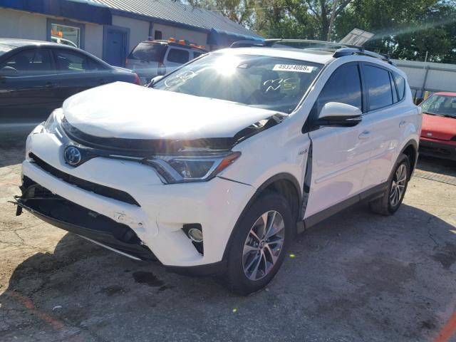 JTMRJREV8HD068547 - 2017 TOYOTA RAV4 HV LE WHITE photo 2