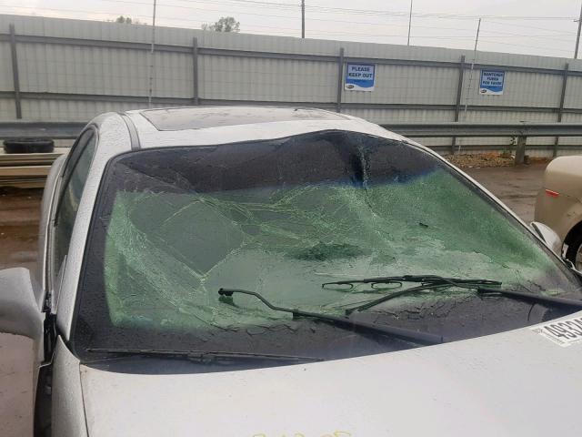 2G2WR524841369409 - 2004 PONTIAC GRAND PRIX SILVER photo 9