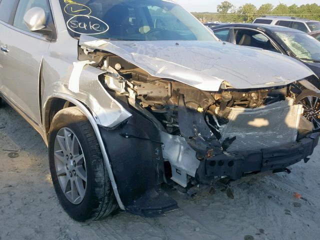 5GAKRBKD0HJ262067 - 2017 BUICK ENCLAVE SILVER photo 9