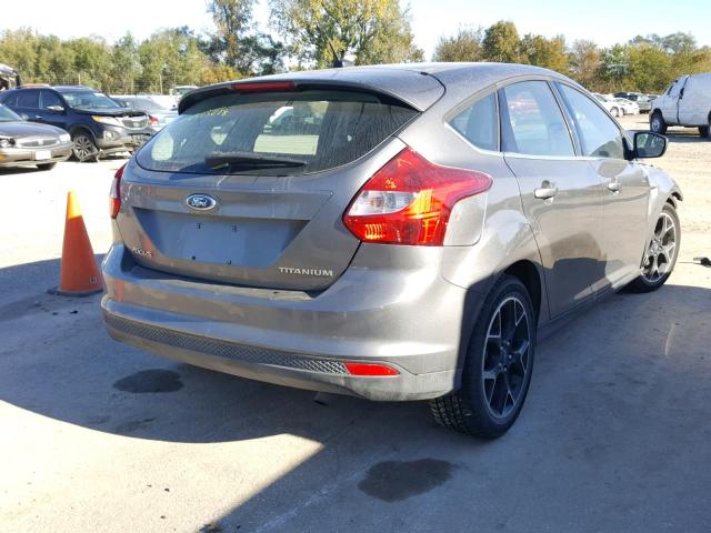 1FAHP3N22CL329916 - 2012 FORD FOCUS TITA GRAY photo 4