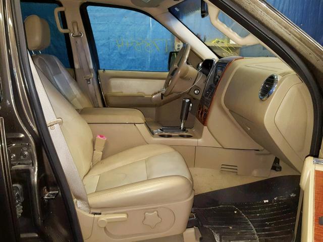 1FMEU74E88UA98185 - 2008 FORD EXPLORER E BROWN photo 5