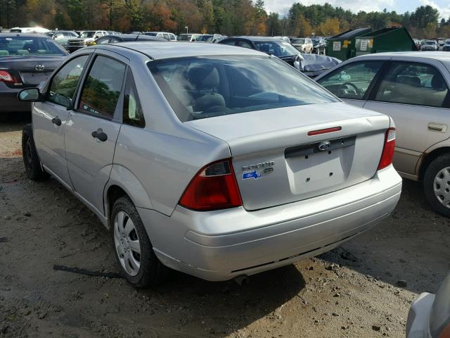 1FAFP34N57W230191 - 2007 FORD FOCUS ZX4 SILVER photo 3