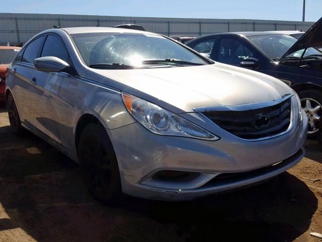 5NPEB4AC4DH571032 - 2013 HYUNDAI SONATA GLS SILVER photo 1