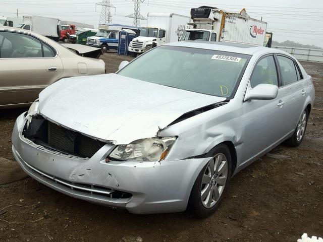 4T1BK36B07U236918 - 2007 TOYOTA AVALON XL SILVER photo 2