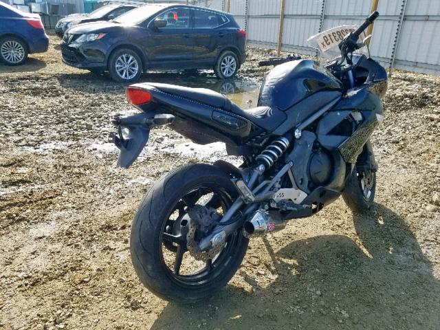 JKAEXEC179DA29582 - 2009 KAWASAKI EX650 C 黑色 照片 4