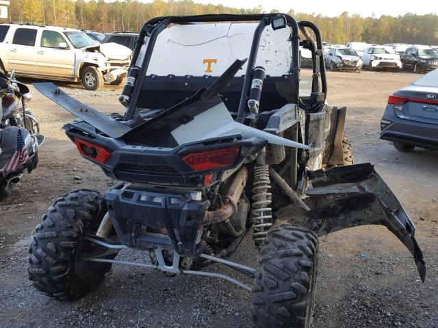 3NSVFE990FF438755 - 2015 POLARIS RZR XP 4 1 WHITE photo 4