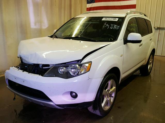 JA4MT41X07U002212 - 2007 MITSUBISHI OUTLANDER WHITE photo 2