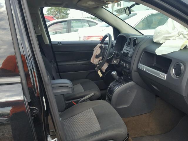 1C4NJCBA5FD285032 - 2015 JEEP COMPASS SP 黑色 照片 5