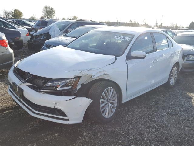 3VWL17AJ0GM361016 - 2016 VOLKSWAGEN JETTA SEL WHITE photo 2