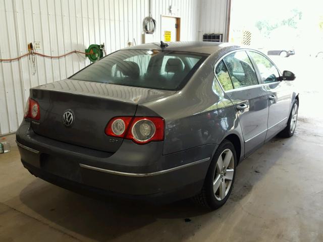 WVWAK73C78P089047 - 2008 VOLKSWAGEN PASSAT KOM GRAY photo 4