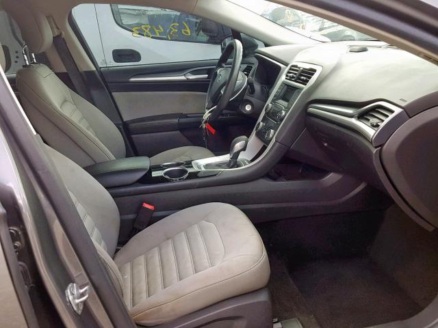 1FA6P0G76E5355134 - 2014 FORD FUSION S GRAY photo 5