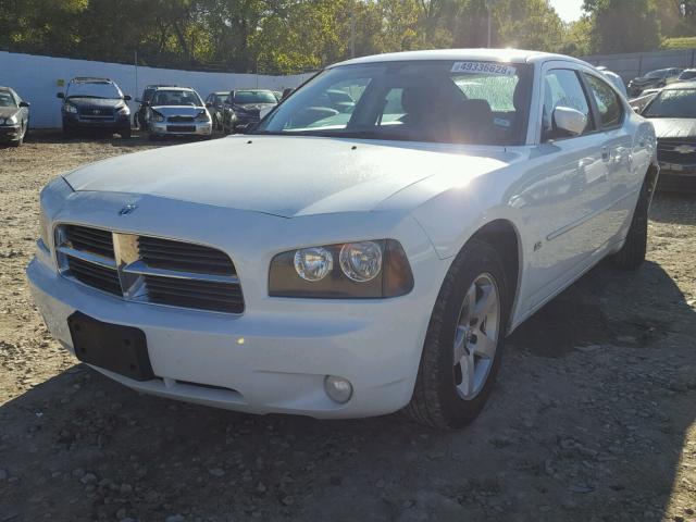 2B3CA3CV5AH256717 - 2010 DODGE CHARGER SX WHITE photo 2