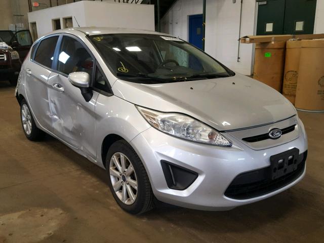 3FADP4EJ1DM226286 - 2013 FORD FIESTA SE SILVER photo 1