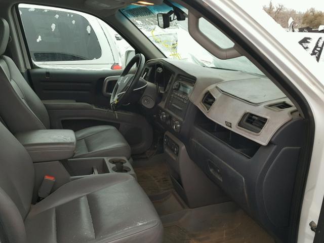 5FPYK1F52BB004424 - 2011 HONDA RIDGELINE WHITE photo 5