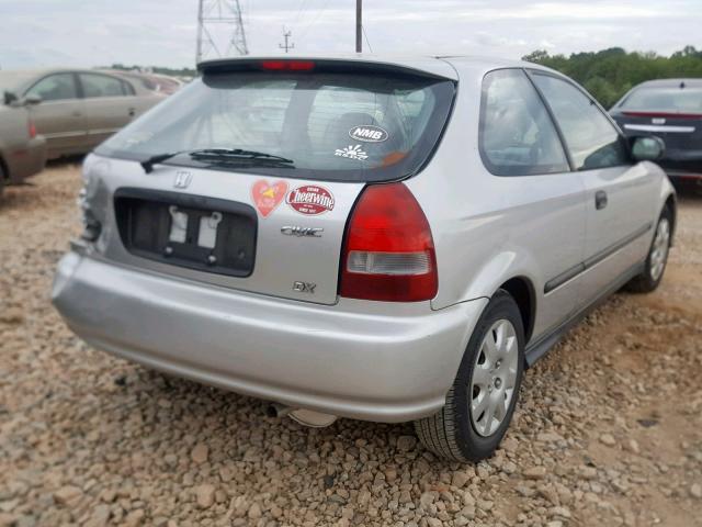 2HGEJ6441YH104234 - 2000 HONDA CIVIC DX SILVER photo 4