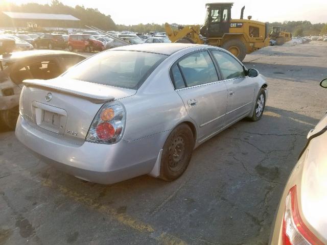 1N4AL11D14C129636 - 2004 NISSAN ALTIMA BAS SILVER photo 4