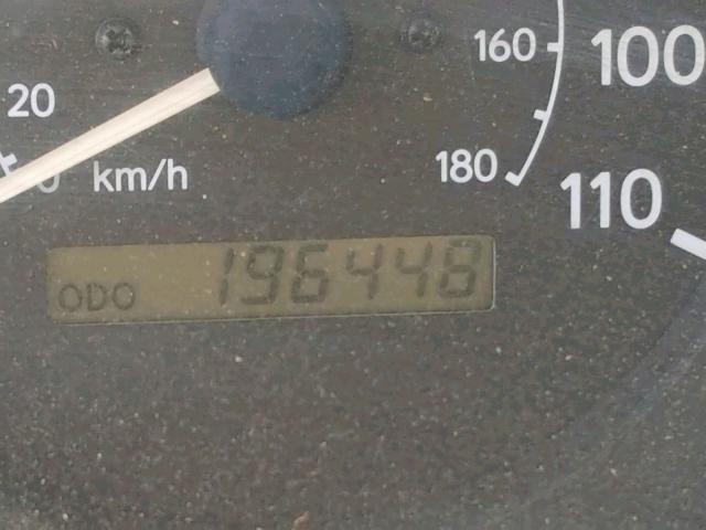 1Y1SK5287YZ413524 - 2000 CHEVROLET GEO PRIZM შავი ფოტო 8