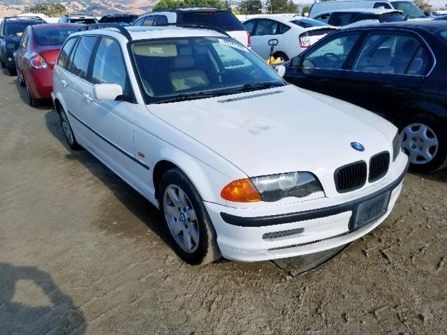 WBAAW33431ET40067 - 2001 BMW 325 IT WHITE photo 1