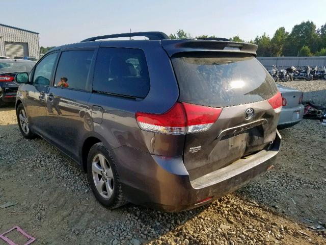 5TDKK3DC4DS309059 - 2013 TOYOTA SIENNA LE GRAY photo 3