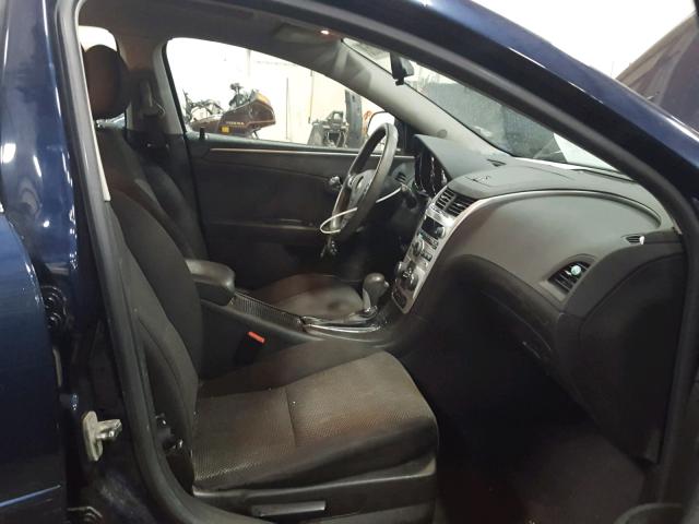 1G1ZC5E01CF296824 - 2012 CHEVROLET MALIBU 1LT BLUE photo 5