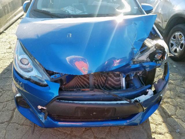 JTDKDTB3XF1579734 - 2015 TOYOTA PRIUS C BLUE photo 7