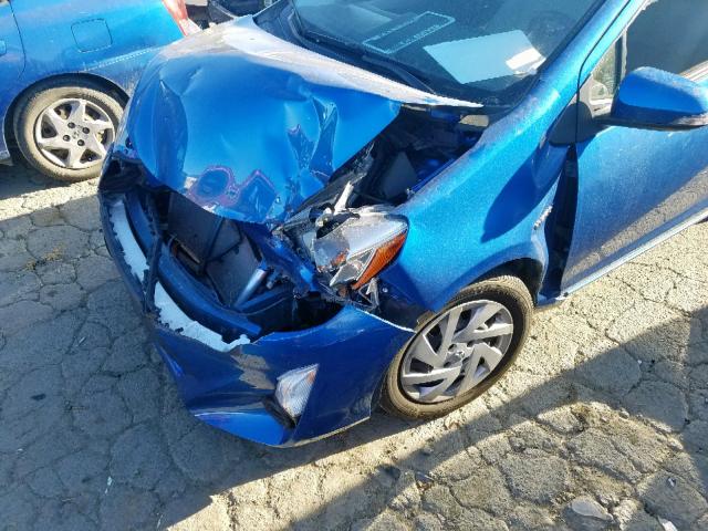 JTDKDTB3XF1579734 - 2015 TOYOTA PRIUS C BLUE photo 9