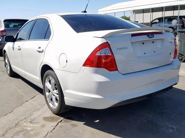 3FAHP0HA4CR187233 - 2012 FORD FUSION SE WHITE photo 3