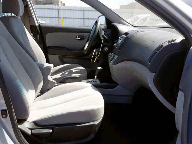 KMHDU4AD4AU016061 - 2010 HYUNDAI ELANTRA BL SILVER photo 5