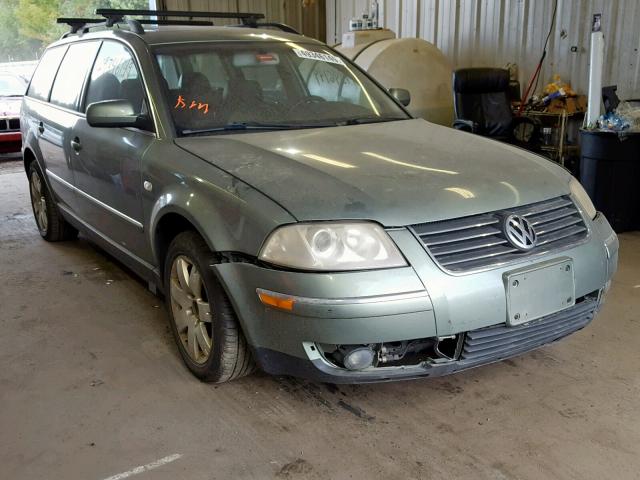 WVWYH63B82E262849 - 2002 VOLKSWAGEN PASSAT GLX GREEN photo 1