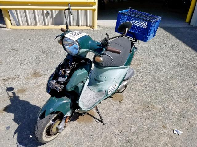 RFVPAC905C1000323 - 2012 GENUINE SCOOTER CO. BUDDY 170I GREEN photo 2