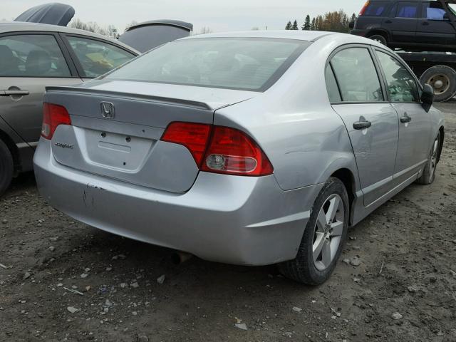 2HGFA16488H127157 - 2008 HONDA CIVIC DX-G SILVER photo 4