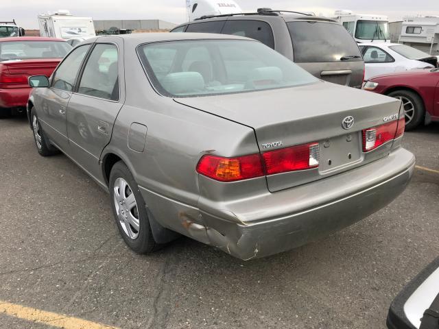 JT2BG22K5Y0395179 - 2000 TOYOTA CAMRY CE GRAY photo 3