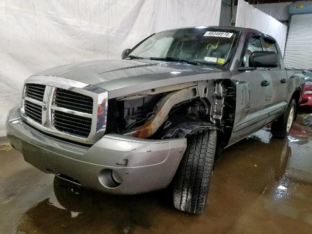 1D7HW48N57S171386 - 2007 DODGE DAKOTA QUA GRAY photo 2