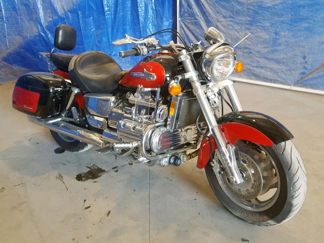 1HFSC3432YA300463 - 2000 HONDA GL1500 CT RED photo 1