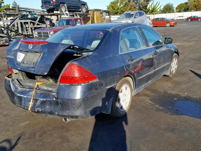 JHMCM564X6C001042 - 2006 HONDA ACCORD LX BLUE photo 4