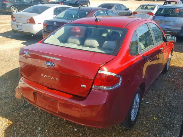 1FAHP3FN7AW286372 - 2010 FORD FOCUS SE RED photo 4