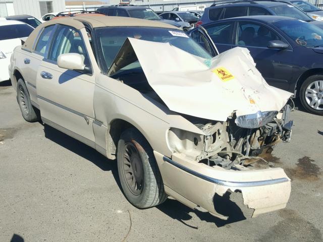 1LNHM83W51Y636272 - 2001 LINCOLN TOWN CAR C TAN photo 1