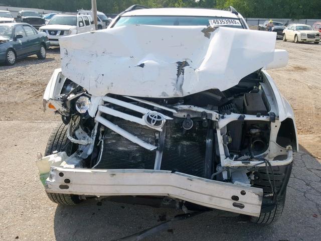 JTEEP21AX40045064 - 2004 TOYOTA HIGHLANDER WHITE photo 9