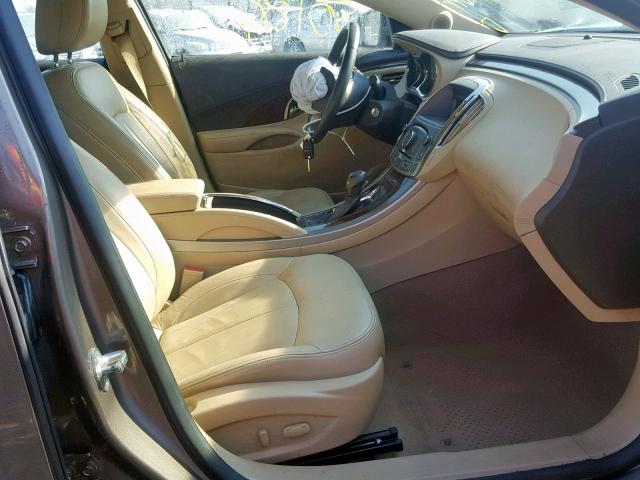 1G4GC5EG7AF278459 - 2010 BUICK LACROSSE C TAN photo 5