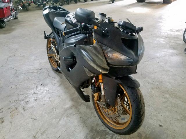 JKBZXJC186A041305 - 2006 KAWASAKI ZX636 C1 BLACK photo 1