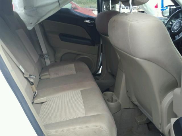 1J4NF1FB2BD188951 - 2011 JEEP COMPASS SP 白色 照片 6