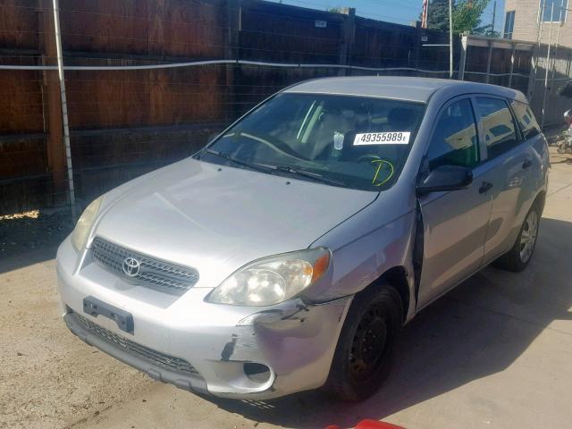 2T1KR321C361551 - 2005 TOYOTA MATRIX SILVER photo 2