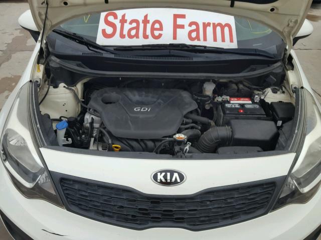 KNADM4A39F6436127 - 2015 KIA RIO LX WHITE photo 7