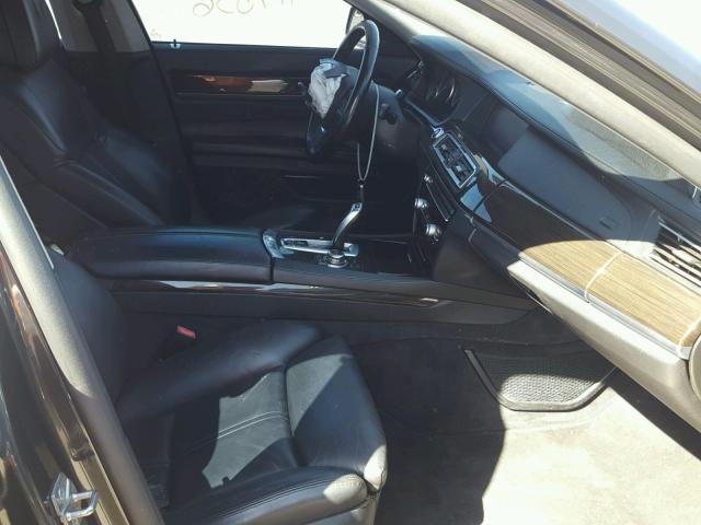 WBAKA8C56CDX01275 - 2012 BMW 750I CHARCOAL photo 5