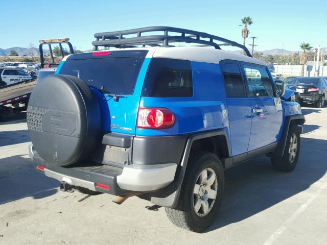 JTEBU11F770059882 - 2007 TOYOTA FJ CRUISER BLUE photo 4