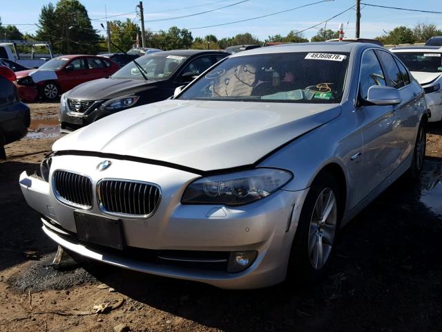 WBAXH5C55CDW04293 - 2012 BMW 528 XI SILVER photo 2