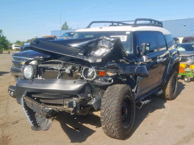 JTEBU11F68K012994 - 2008 TOYOTA FJ CRUISER BLACK photo 2