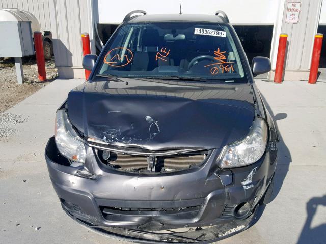 JS2YB5A35A6310961 - 2010 SUZUKI SX4 GRAY photo 7