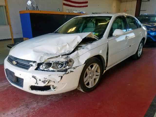 2G1WU581X69306333 - 2006 CHEVROLET IMPALA LTZ WHITE photo 2